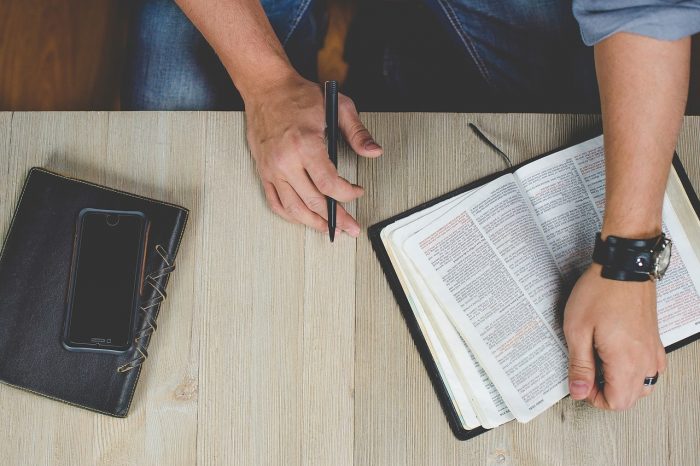 Biblia w katechezie i katecheza w Biblii